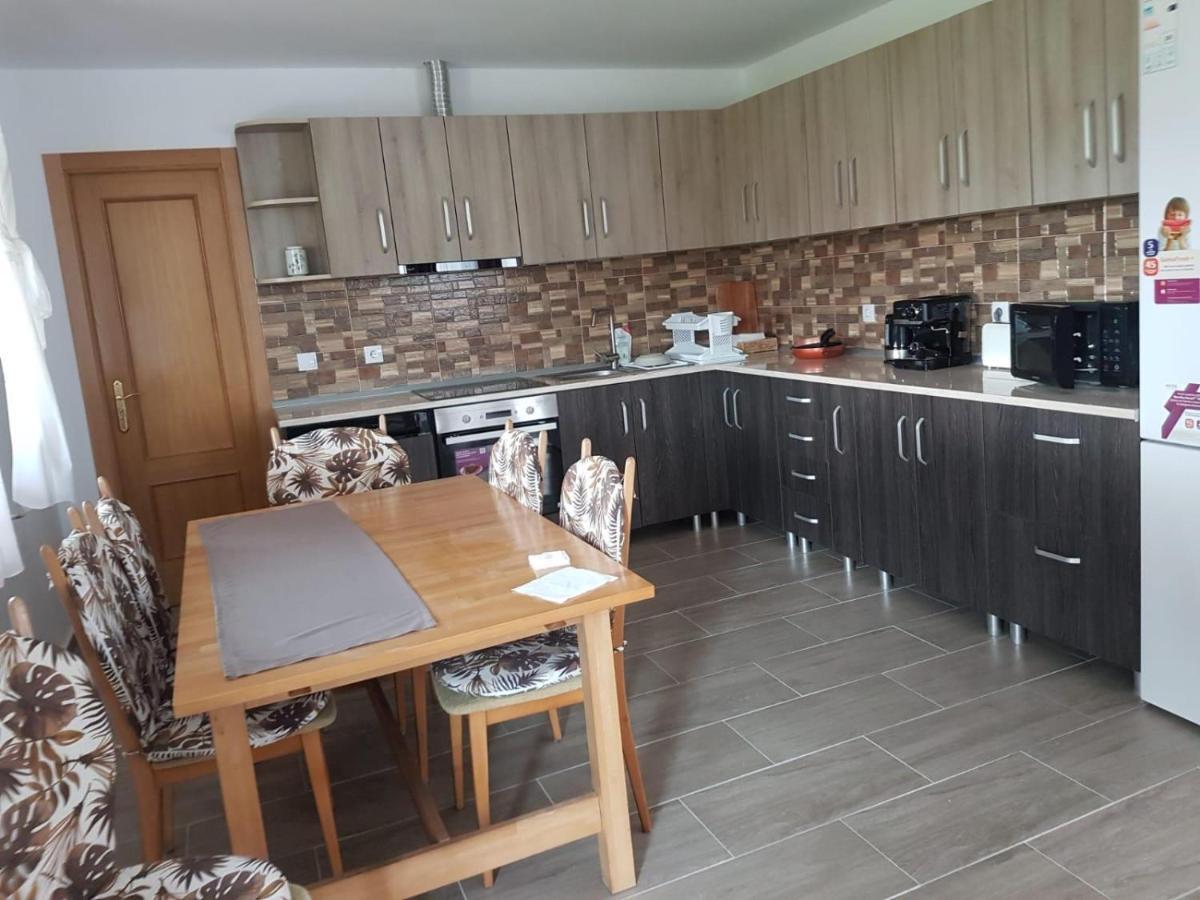 Casa Magnolia Guest House Beclean  Bagian luar foto