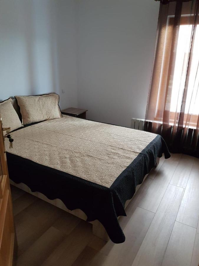 Casa Magnolia Guest House Beclean  Bagian luar foto